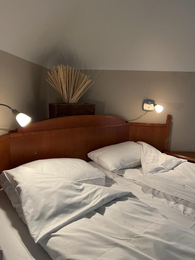 Ovre Sem Gard Hotel Asker Eksteriør billede