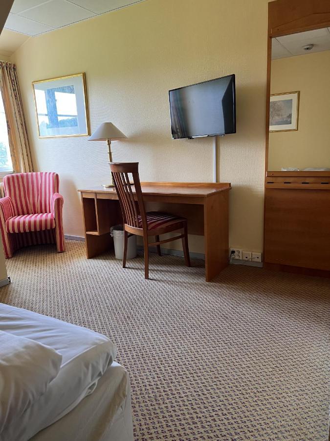 Ovre Sem Gard Hotel Asker Eksteriør billede